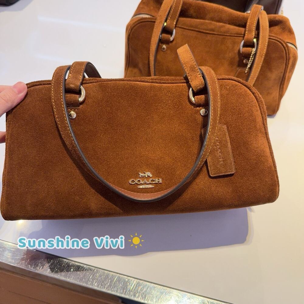 NWT COACH Sydney Shoulder Bag Suede and smooth leather CGE89 Gold/Warm Brown